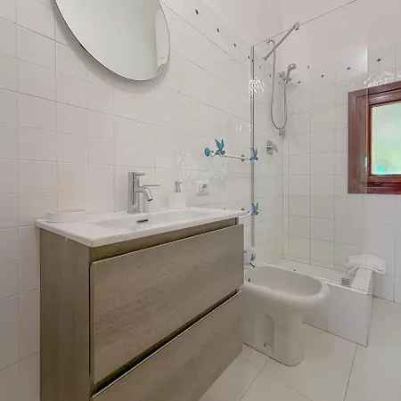 Sea View Over Portisco Bay - Spacious 3br - Clima By Host Hero Ольбія