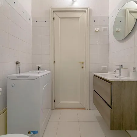 Апартаменти Sea View Over Portisco Bay - Spacious 3br - Clima By Host Hero *